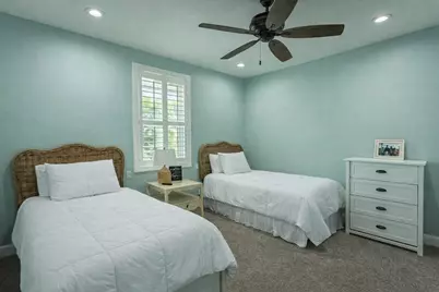 1637 Wayfarers Ct, Saint George Island, FL 32328 - Photo 31