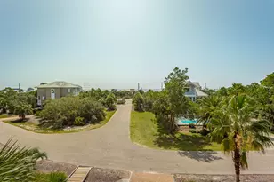 1637 Wayfarers Ct, Saint George Island, FL 32328 - Photo 53