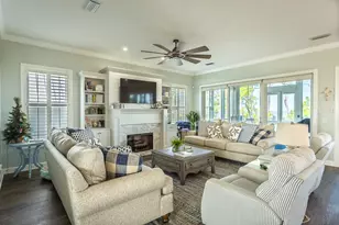 1637 Wayfarers Ct, Saint George Island, FL 32328 - Photo 11