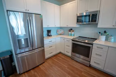 557 W Gulf Beach Dr, Saint George Island, FL 32328 - Photo 9