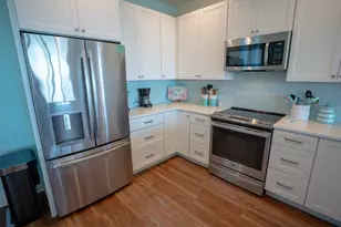 557 W Gulf Beach Dr, Saint George Island, FL 32328 - Photo 9