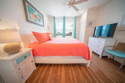 557 W Gulf Beach Dr, Saint George Island, FL 32328 - Photo 23