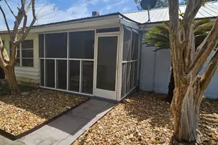 15-3 Collins Ave, Lanark Village, FL 32323 - Photo 5