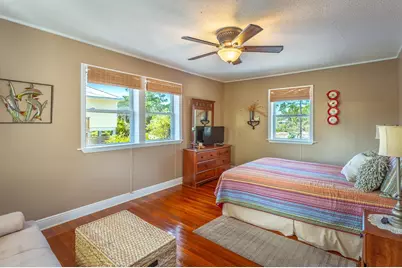 980 W Bay Shore Dr, Saint George Island, FL 32328 - Photo 21