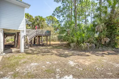 980 W Bay Shore Dr, Saint George Island, FL 32328 - Photo 29