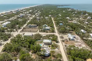 980 W Bay Shore Dr, Saint George Island, FL 32328 - Photo 33