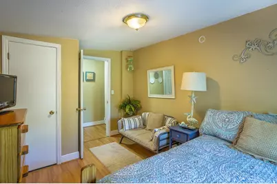 980 W Bay Shore Dr, Saint George Island, FL 32328 - Photo 27