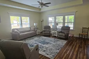 231 Apalachee St, Carrabelle, FL 32322 - Photo 3