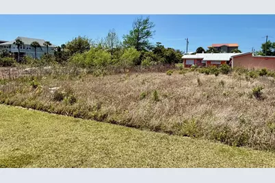 133 Pine St, Mexico Beach, FL 32456 - Photo 3