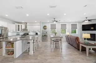 207 Stingray Ln, Port Saint Joe, FL 32456 - Photo 15