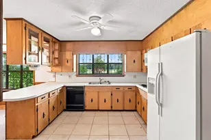 673 W River Rd, Wewahitchka, FL 32465 - Photo 19