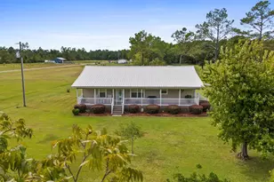 821 Mace Martin Rd, Wewahitchka, FL 32465 - Photo 9