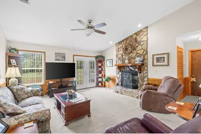 821 Mace Martin Rd, Wewahitchka, FL 32465 - Photo 3