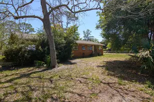 26 17th St, Apalachicola, FL 32320 - Photo 11