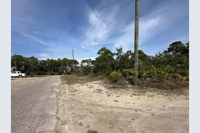 152 W Bay Shore Dr, Saint George Island, FL 32328 - Photo 11