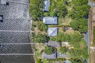 2492 Hwy 98 E, Lanark Village, FL 32322 - Photo 61