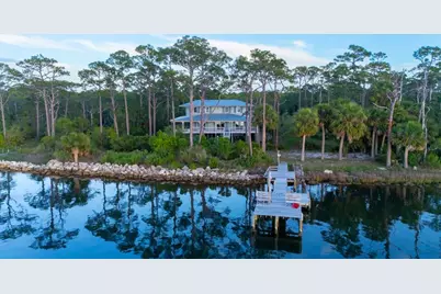 2039 Sand Dollar Trl, Saint George Island, FL 32328 - Photo 1
