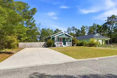 1727 Landing St, Carrabelle, FL 32322 - Photo 5