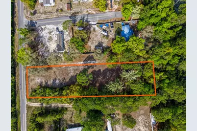 1201 NE 3rd St, Carrabelle, FL 32322 - Photo 11