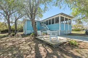 122 California St, Carrabelle, FL 32322 - Photo 5