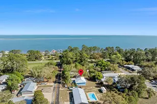 122 California St, Carrabelle, FL 32322 - Photo 3