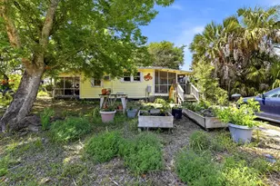 1771 Apalachee Dr, Port Saint Joe, FL 32456 - Photo 23