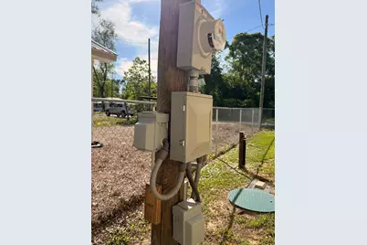 7244 Honeysuckle St, Wewahitchka, FL 32465 - Photo 5