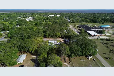 206 13th St, Apalachicola, FL 32320 - Photo 11