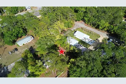 206 13th St, Apalachicola, FL 32320 - Photo 7