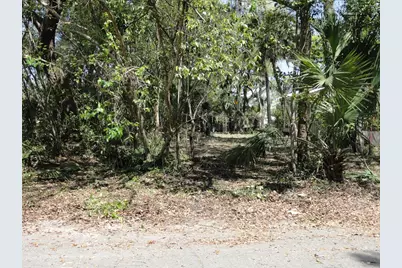 257 7th St, Apalachicola, FL 32320 - Photo 3