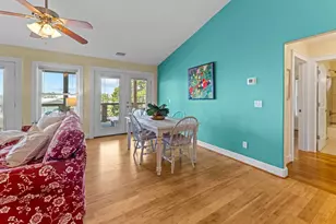 833 W Bay Shore Dr, Saint George Island, FL 32328 - Photo 31