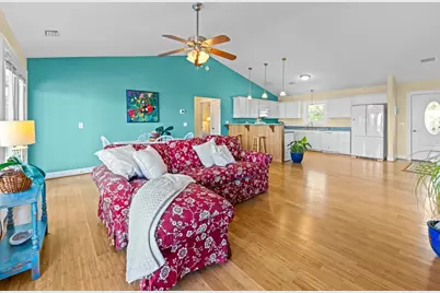 833 W Bay Shore Dr, Saint George Island, FL 32328 - Photo 23