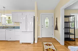 833 W Bay Shore Dr, Saint George Island, FL 32328 - Photo 19