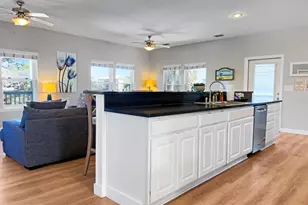 181 S Higgins St, Port Saint Joe, FL 32456 - Photo 3
