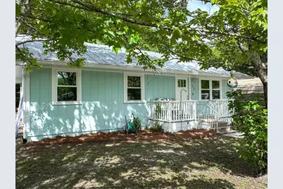 274 25th Ave, Apalachicola, FL 32320 - Photo 1
