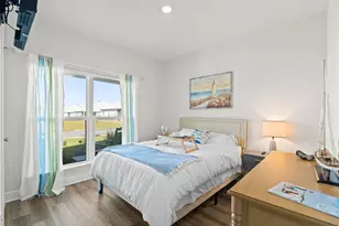 425 Vermilion Cir, Port Saint Joe, FL 32456 - Photo 17