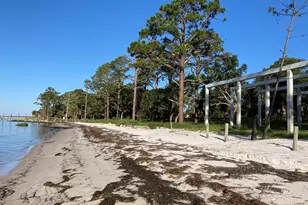 3092 Hwy 98 E, Carrabelle, FL 32323 - Photo 7