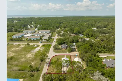215 15th St, Apalachicola, FL 32320 - Photo 29