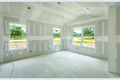 215 15th St, Apalachicola, FL 32320 - Photo 3