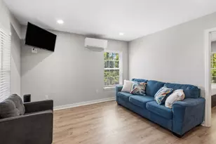 9 Shuler St, Eastpoint, FL 32328 - Photo 11