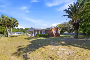 41 Thomas Dr, Apalachicola, FL 32320 - Photo 3