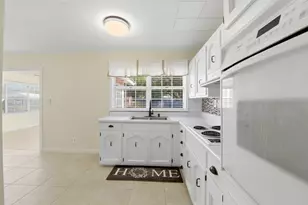 41 Thomas Dr, Apalachicola, FL 32320 - Photo 13