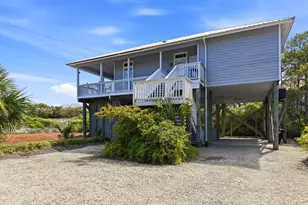 1465 E Gulf Beach Dr, Saint George Island, FL 32328 - Photo 29