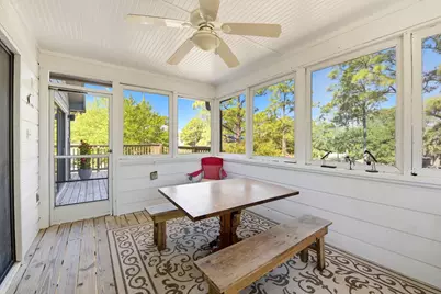 1048 W Bay Shore Dr, Saint George Island, FL 32328 - Photo 25