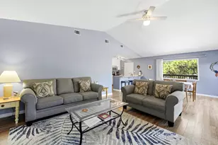 1048 W Bay Shore Dr, Saint George Island, FL 32328 - Photo 9