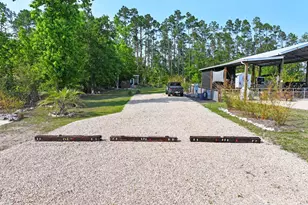 385 Sealy Dr, Wewahitchka, FL 32465 - Photo 1