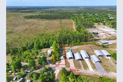 385 Sealy Dr, Wewahitchka, FL 32465 - Photo 15