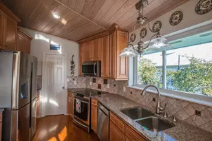 2682 Indian Pass Rd, Cape San Blas, FL 32456 - Photo 9