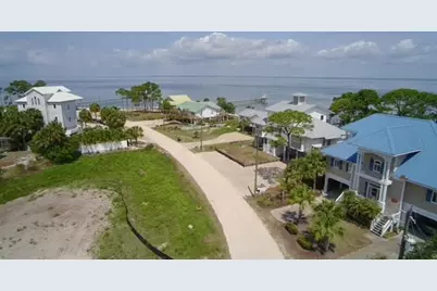 335 E Sawyer St #UNIT 5, Saint George Island, FL 32328 - Photo 21
