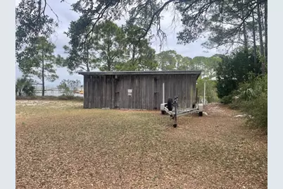 335 E Sawyer St #UNIT 5, Saint George Island, FL 32328 - Photo 3
